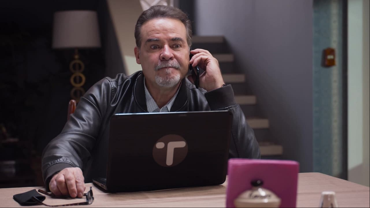 César Évora es una estrella del espectáculo que ha estado muy presente en la pantalla al formar parte de memorables telenovelas como: ‘La Tempestad’, ‘Hasta el Fin del Mundo’, ‘A Que No Me Dejas’, ‘Las Amazonas’, ‘La Doble Vida de Estela Carrillo’, ‘En Tierras Salvajes’, ‘Vencer el Miedo’ y, recientemente, en ‘Te Doy la Vida’.