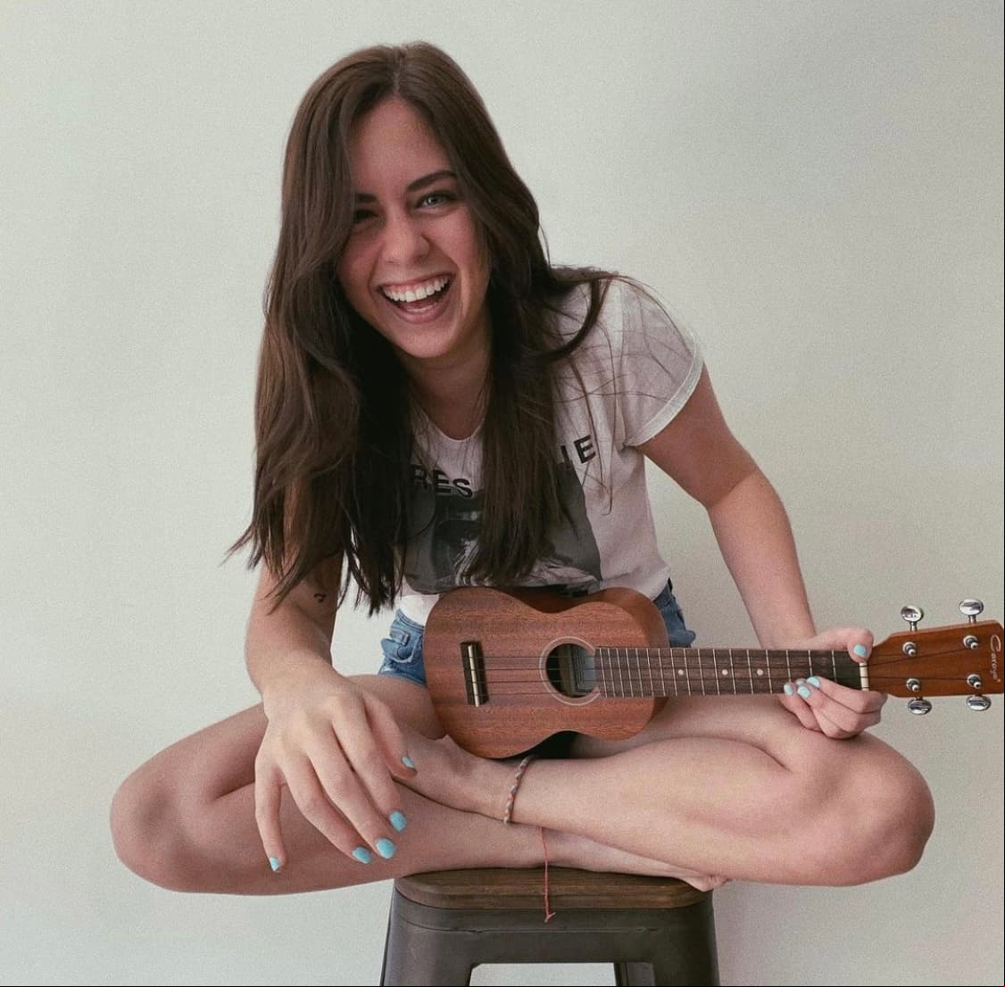 Fue a través de un video de TikTok que Rodríguez explicó su parentesco con Michelle, donde incluso confesó que cuando era más joven decía que su tío era el cantante de 'Será que no me amas', aunque realmente no guarda ningún parentesco con él.