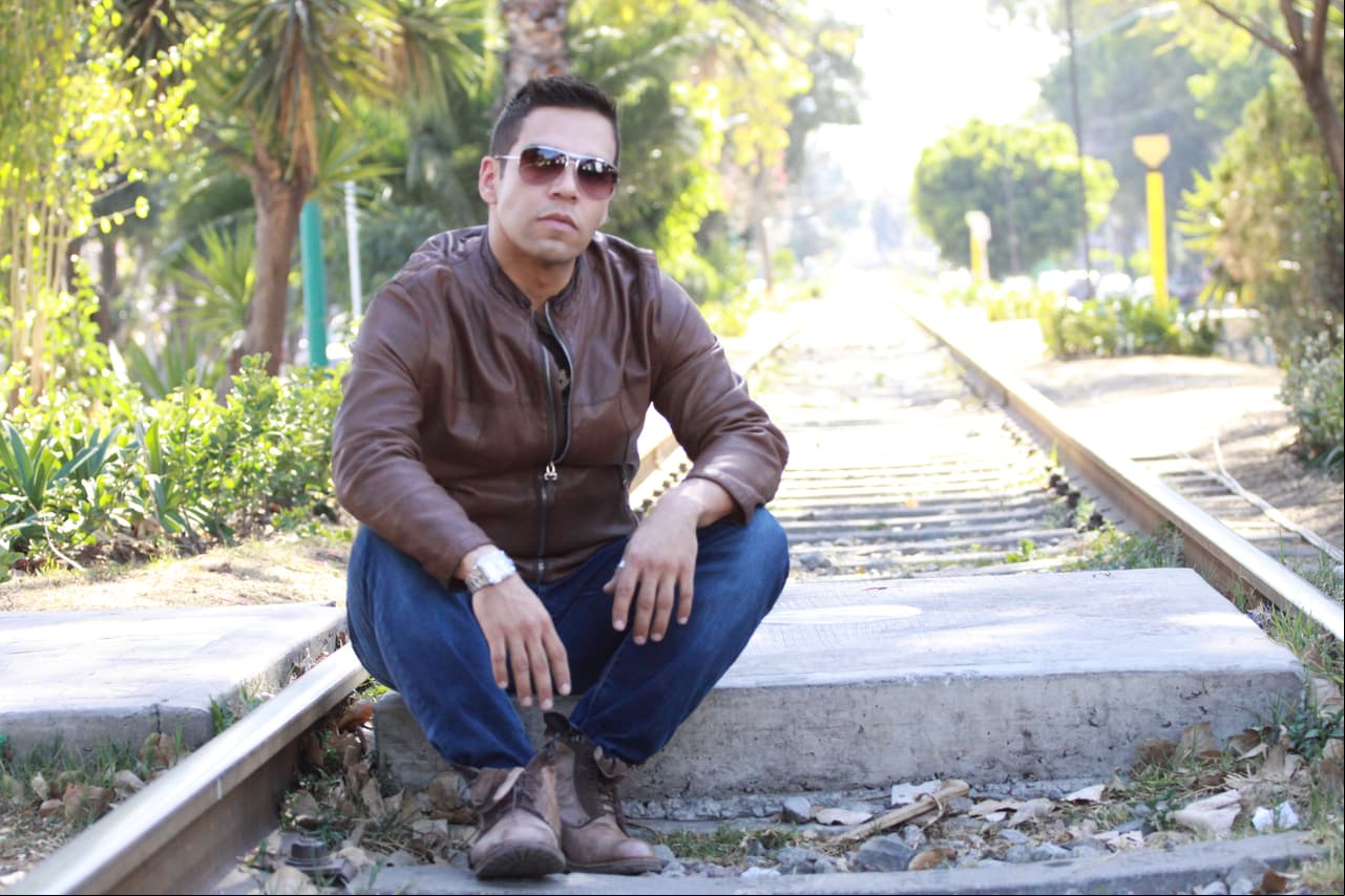 21. Emir Pabón
<br>
<br>Realizó "No hay rosas sin espinas"