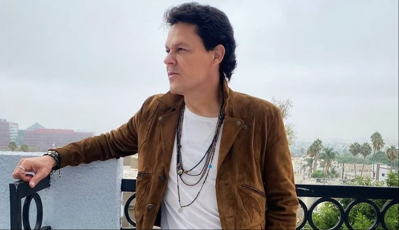 Pedro Fernández prepara sorpresa para el 12 de diciembre