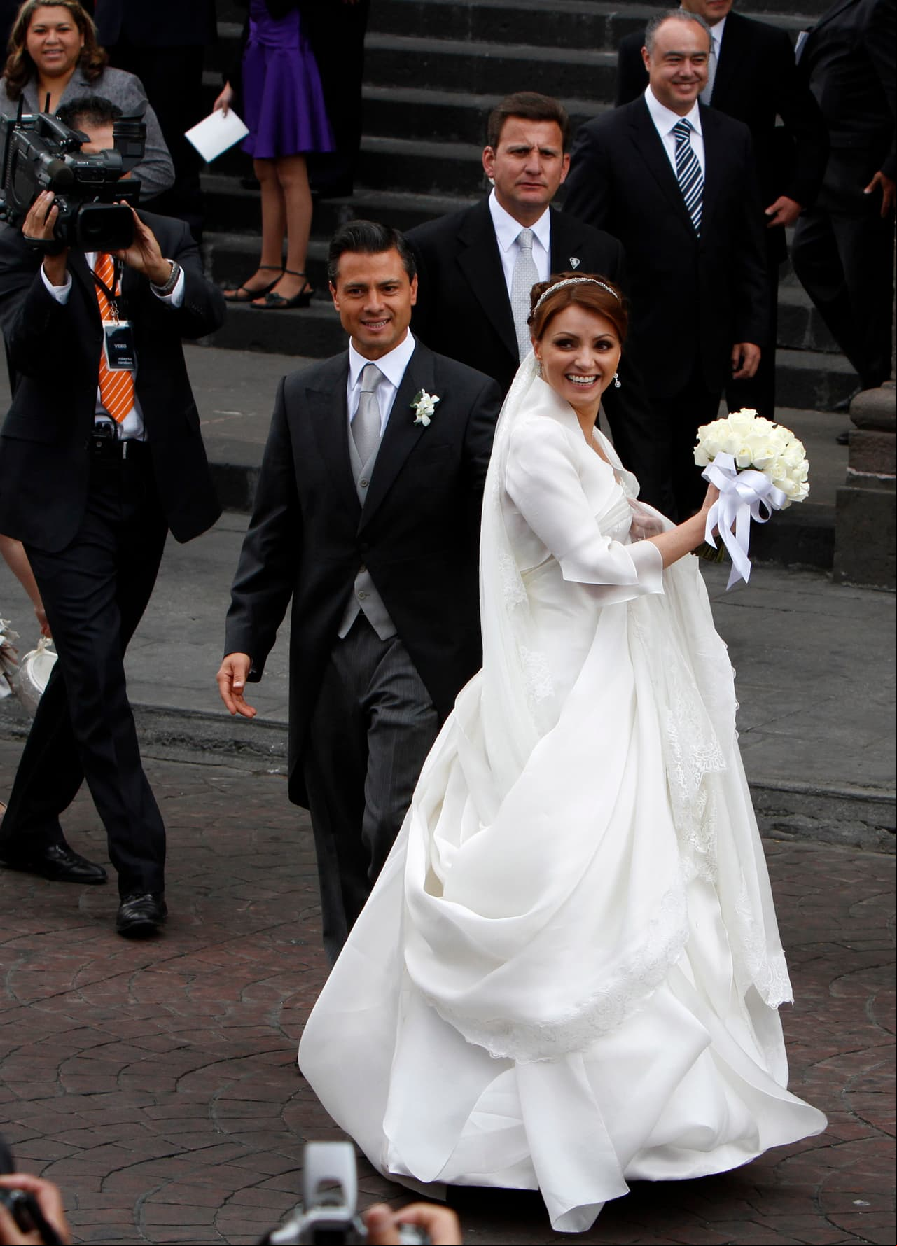 Testigos de la boda civil fueron los hermanos de los novios y el acta de matrimonio fue firmada por todos los hijos de la pareja.