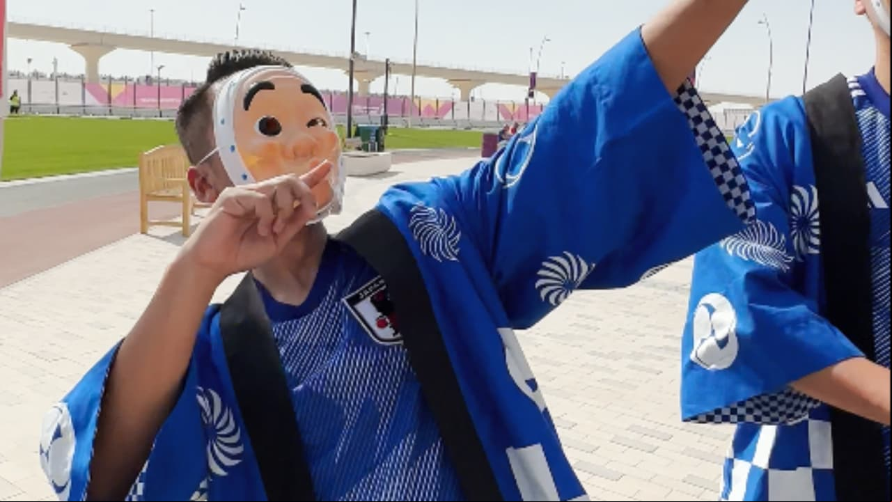 Japoneses festejan a lo Cuauhtémoc Blanco y Orbelín Pineda
