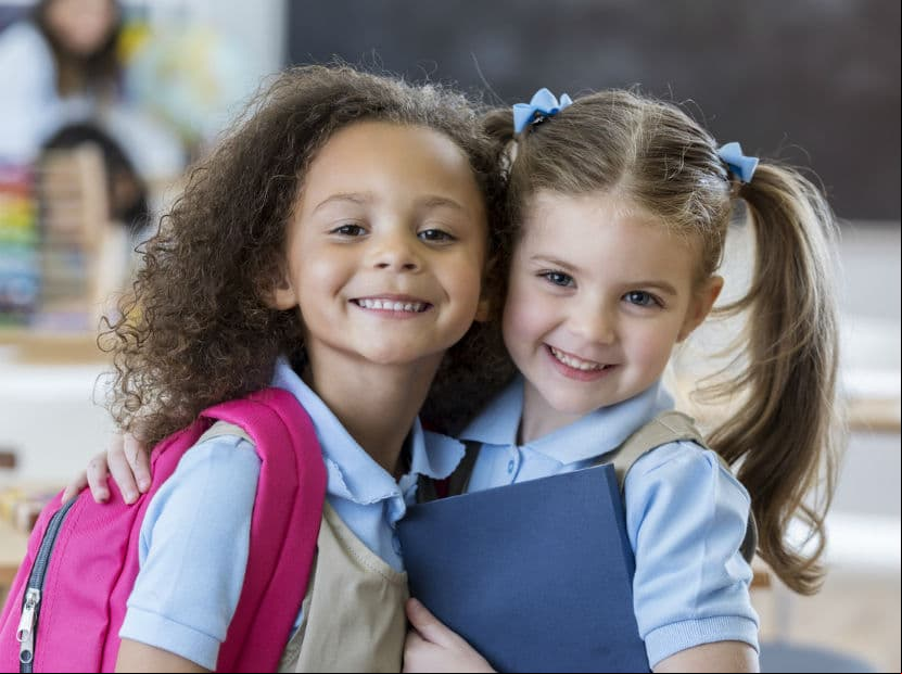 Tauro. Eres devota y digna de confianza, así que mantendrás amistad con las personas que conoces desde la infancia. Siempre estarás ahí para darle a los demás una palabra de aliento y acompañarlos cada vez que te necesiten.