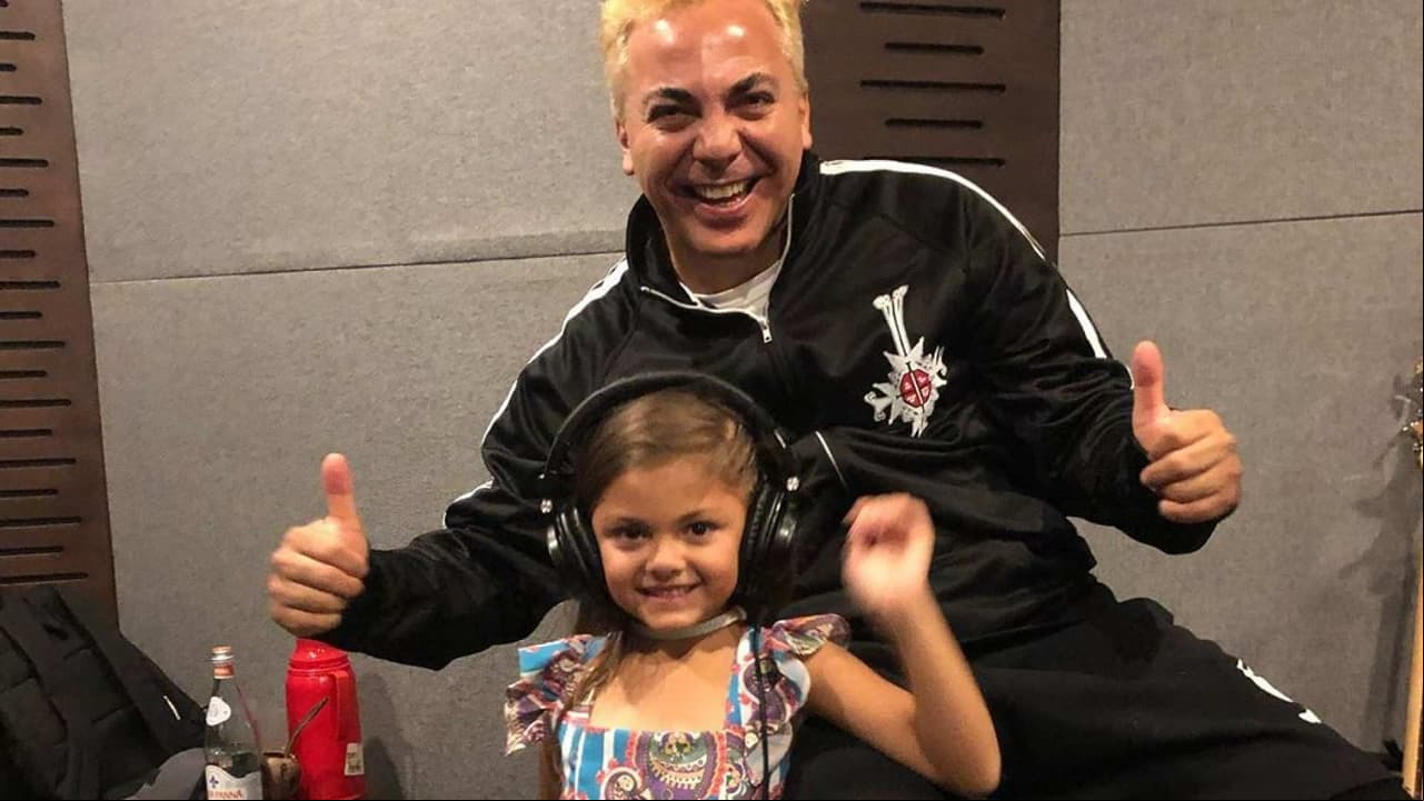 Hija de Cristian Castro enternece las redes sociales al demostrar su talento como bailarina