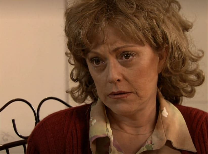 'Renata', quien es interpretada por Zully Keith, lucía muy diferente en los episodios 'De la mano del amor' y 'El amor toca a mi puerta'.