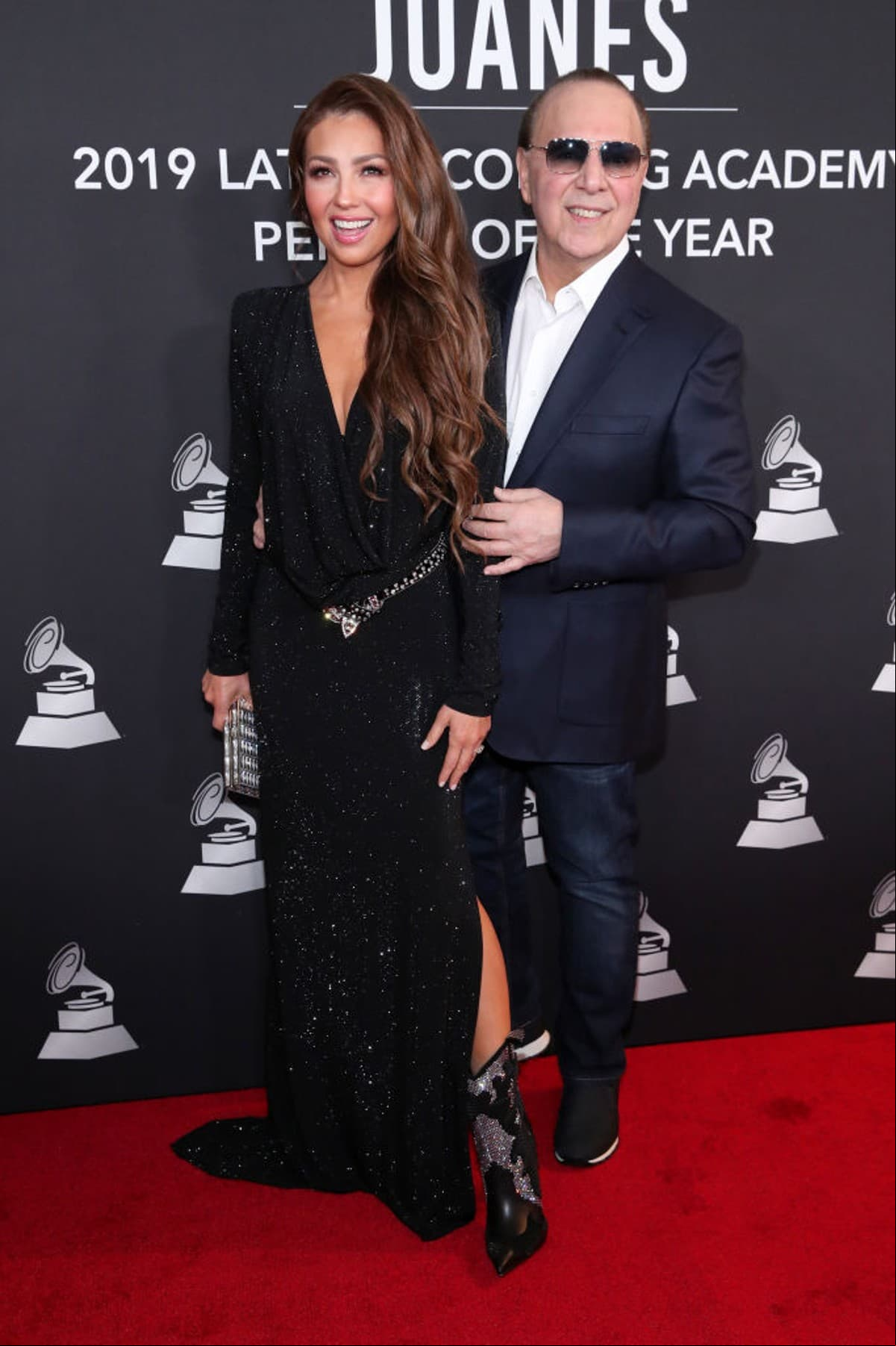 Thalía y Tommy Mottola. Con 22 años de diferencia, la pareja demuestra día a día en redes sociales cuánto se ama y que la edad solo es un número. Ambos son padres de dos niños: Sabrina y Matthew.
