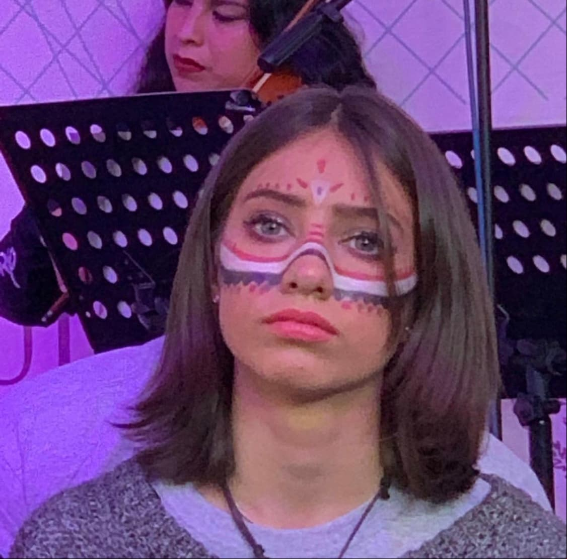 En cuanto a si Elisa perseguirá una carrera en la actuación, al igual que su madre, Klitbo ha asegurado que su hija sí tiene interés en convertirse en actriz, pero que esperará a que la menor crezca. "Mi hija (puede ser) lo que quiera, yo la voy a apoyar siempre (...) Pero todavía está pequeña. No la voy a dejar que actúe de niña chiquita. Ya cuando sea grande (y) decida haremos la carrera", reveló a su paso por una alfombra roja hace tres años.