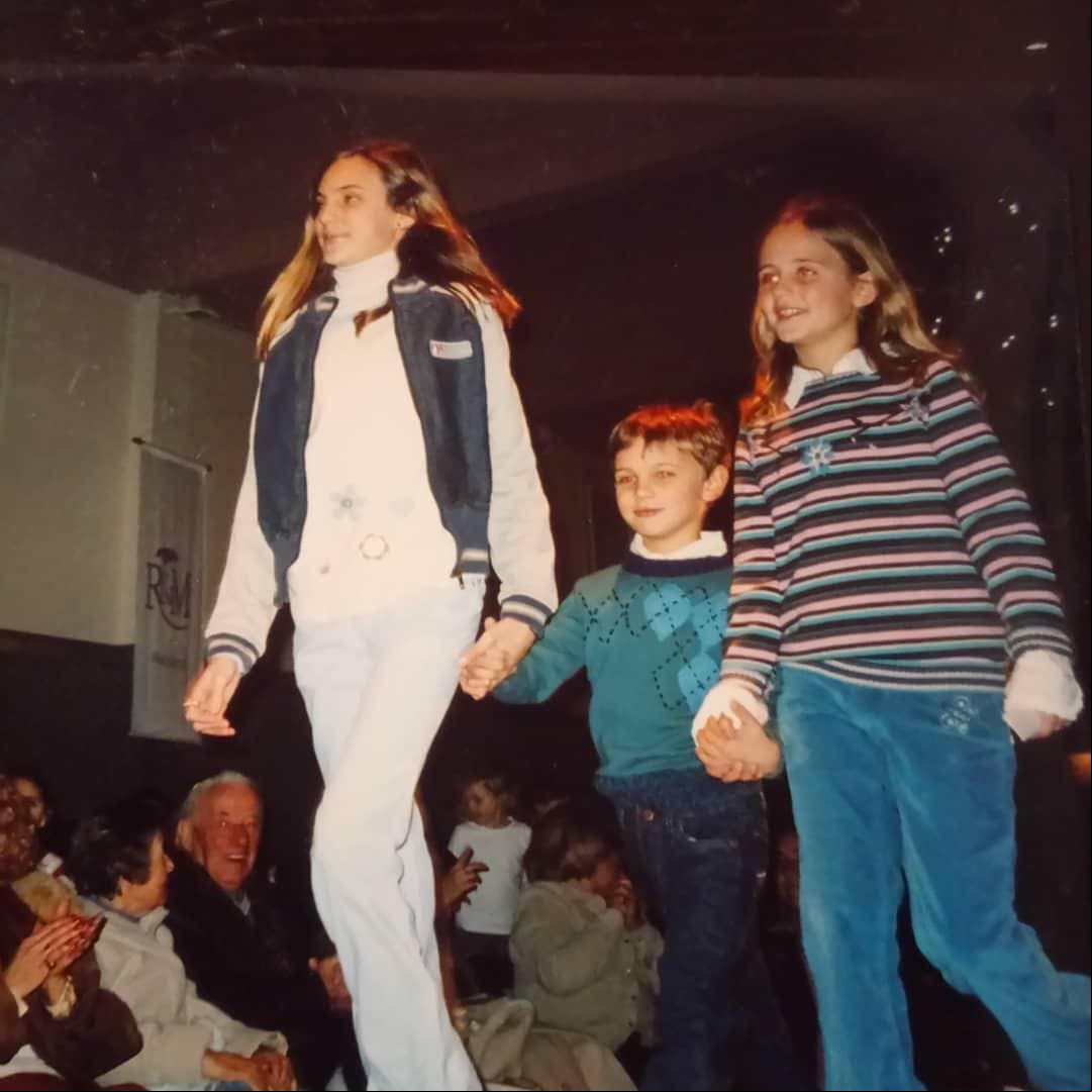 Su carrera como modelo comenzó a los 15 años.