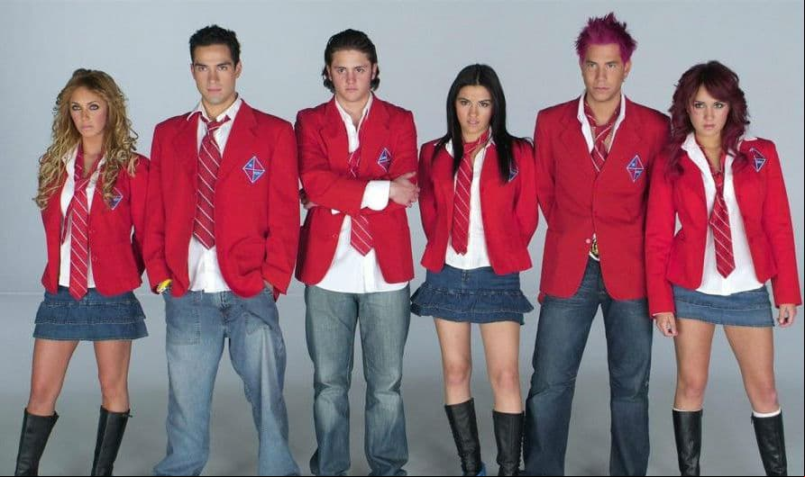 En Fotos: Los imperdibles looks de los integrantes de RBD que impusieron tendencias de moda