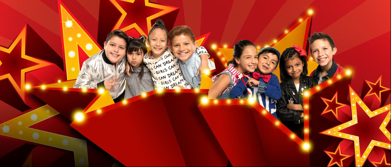 Los Super Powers Vs. Los Peque Estrellas