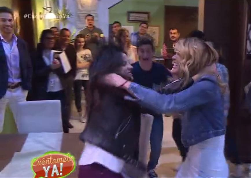 ¡Cat fight!: Tremendo agarrón entre Maite Perroni y Verónica Montes por Sebastián Rulli en Papá a toda madre