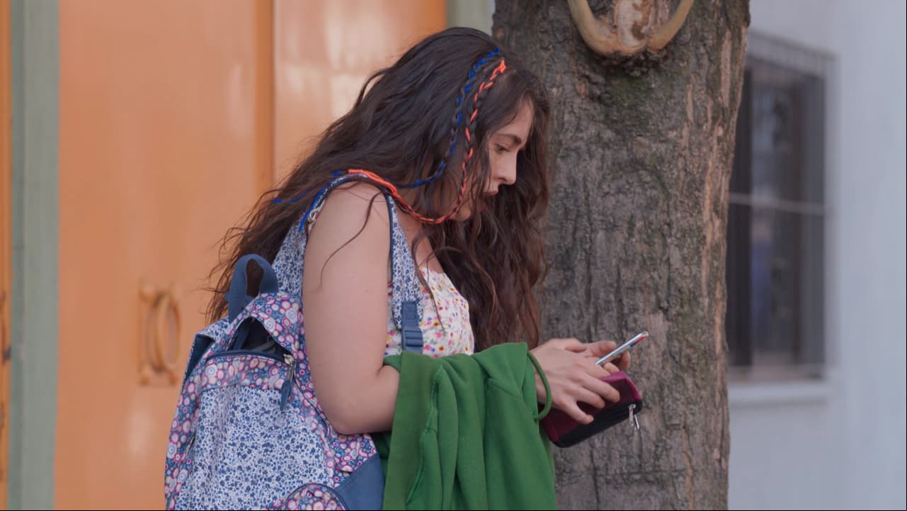 Pero se le acaba la pila del celular, ¿cómo le hará para llegar a la dirección del lugar donde quería vivir?