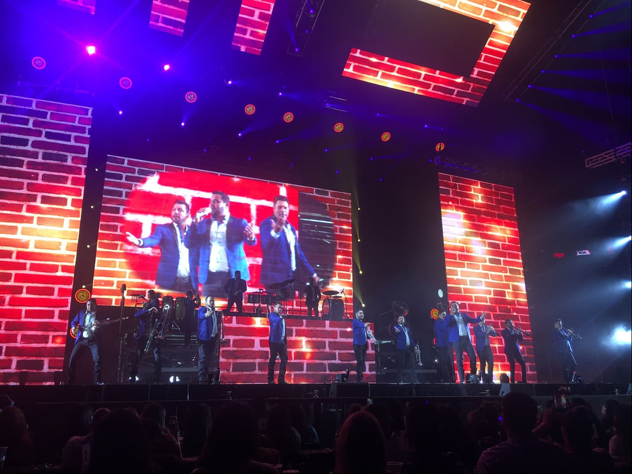 Banda MS lograron hacer historia en Ontario, California al llenar sus tres conciertos