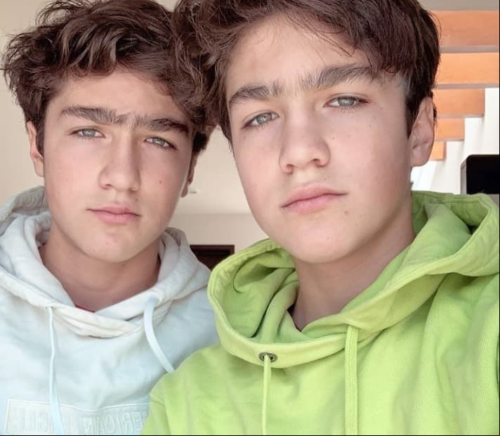 Aunque por el momento están alejados de la televisión, los hoy adolescentes presumen que llevan una vida común y corriente, pero sobre todo que están dedicados a sus estudios.