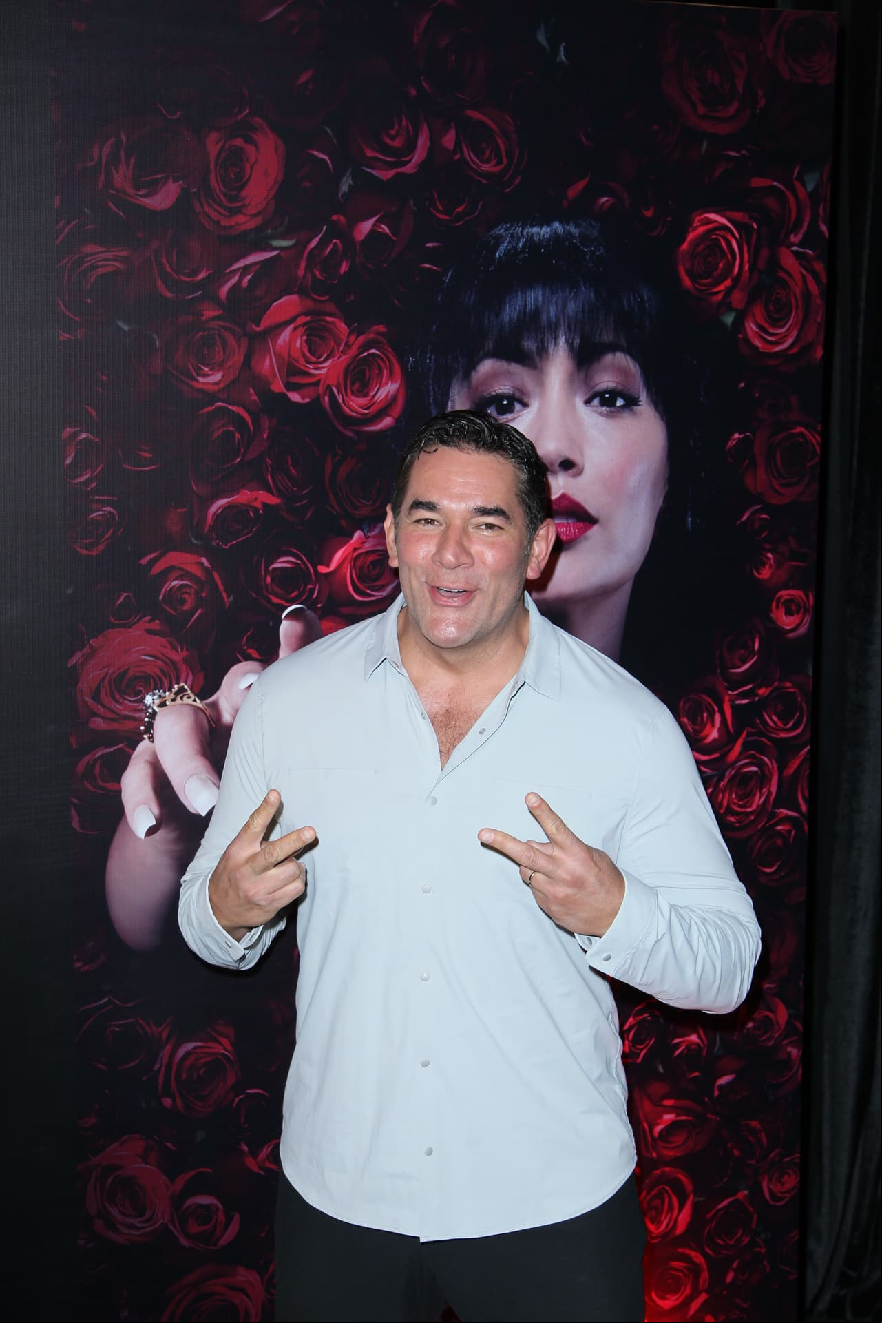 Eduardo Santamarina interpretará al Dr. Ricardo Martínez, cirujano y gran amigo de Selena Quintanilla.