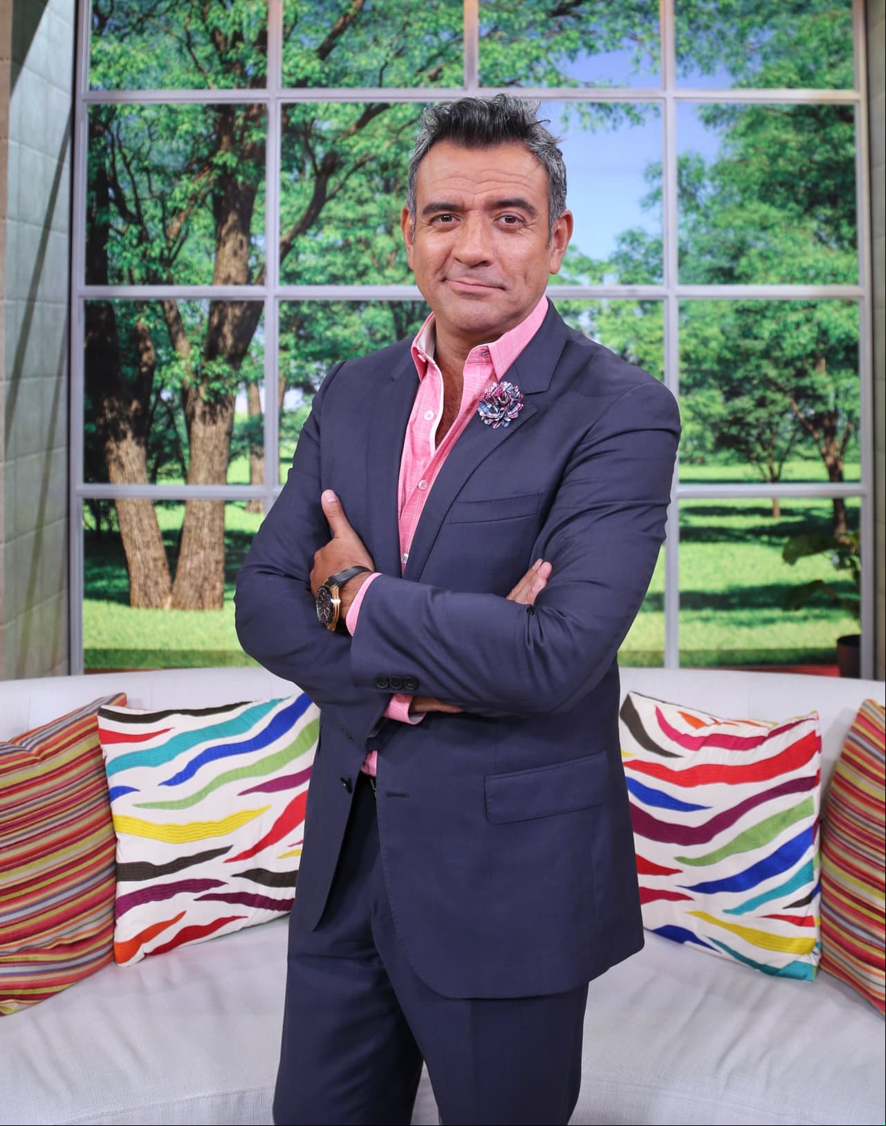 Héctor Sandarti regresa al programa Hoy como invitado, luego de más de dos años de ausencia