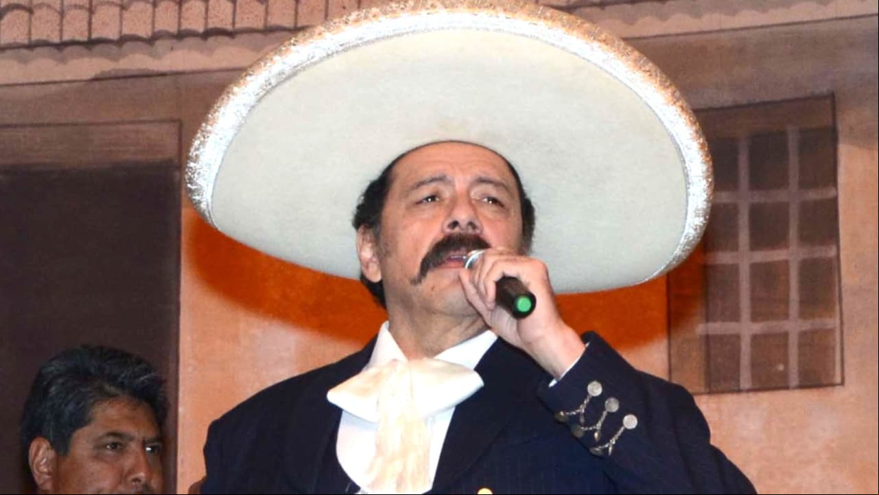 Reportan muerte del cantante Alberto Ángel 'El Cuervo' a los 73 años