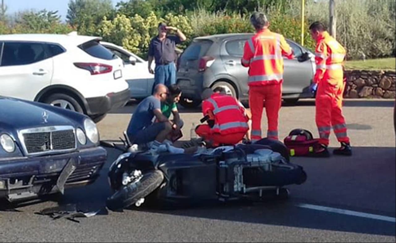 Photo © 2018 Ciao Pix/The Grosby Group Spain: Lagencia Grosby Sardinia, Italy, 9 JULY, 2018. George Clooney hospitalised after crashing his motorbike in Sardinia.