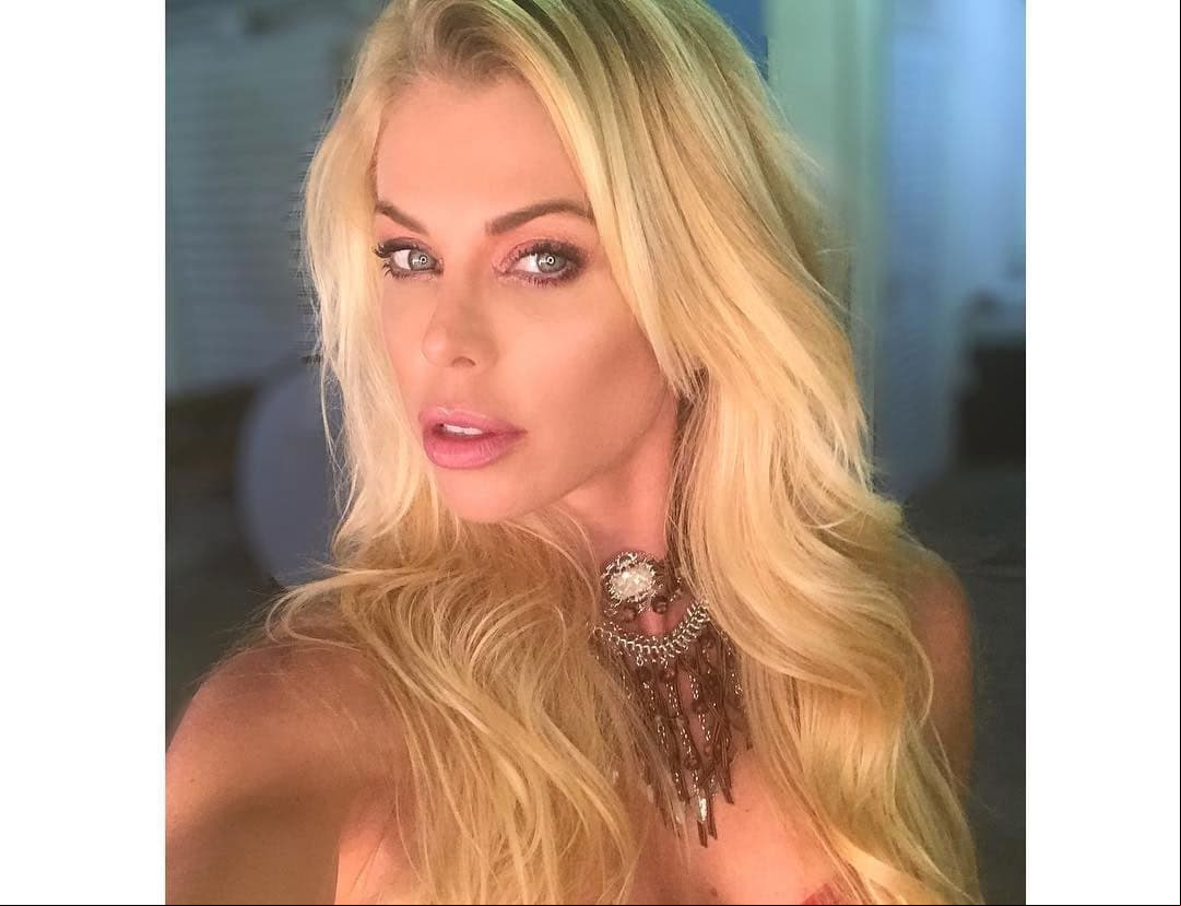 Muere la modelo Caroline Bittencourt tras saltar al mar para rescatar a sus perros