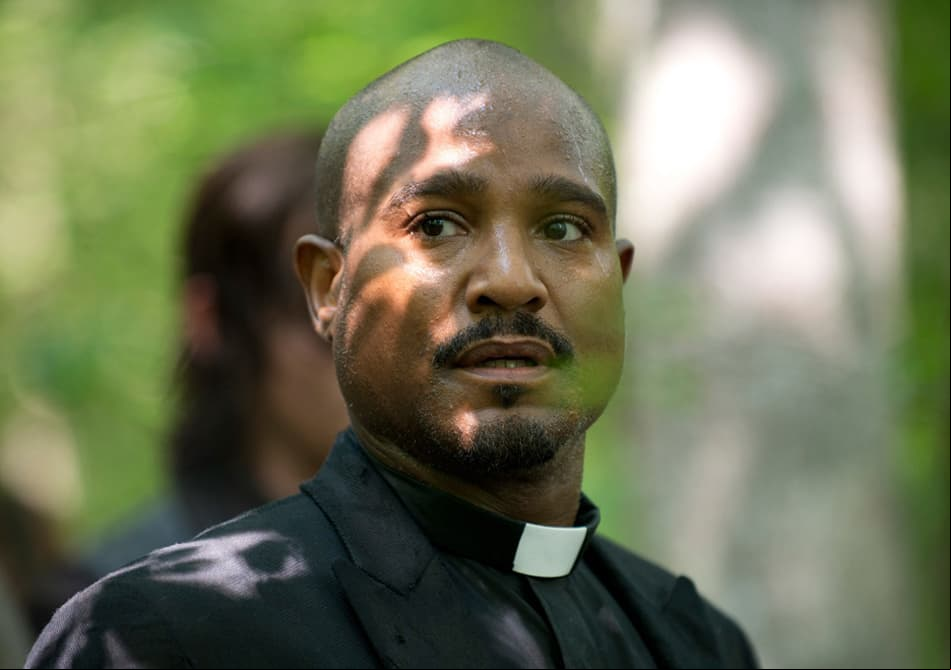 Seth Gilliam (‘Padre Gabriel’) aseguró que su personaje tuvo un impacto increíble en la audiencia y le tomó tiempo acostumbrarse a las intimidaciones (FOTO: AMC)