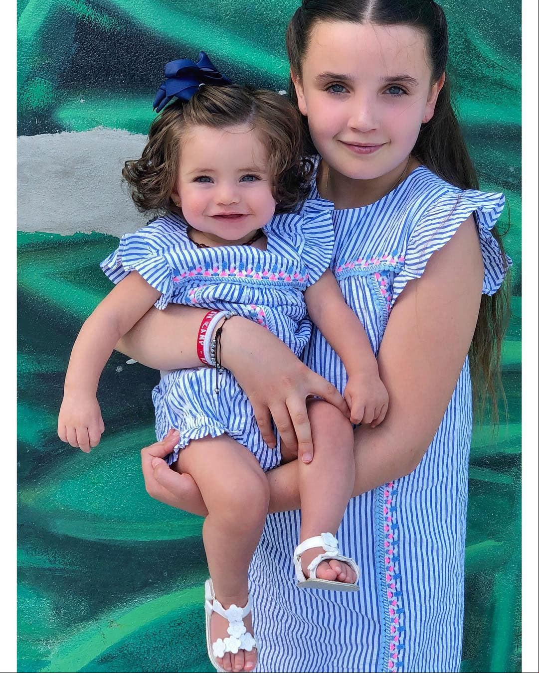 “Tanto le pidió a Dios y a la Virgen una hermanita y hoy la tiene en sus brazos. Mis princesas hermosas #Bendecida #Agradecida”, expresó Inés el pasado 27 de abril.