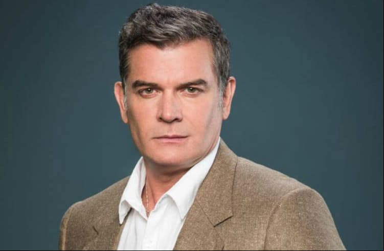 ¿Sergio Basáñez será bueno o malo en ‘El amor invencible’?