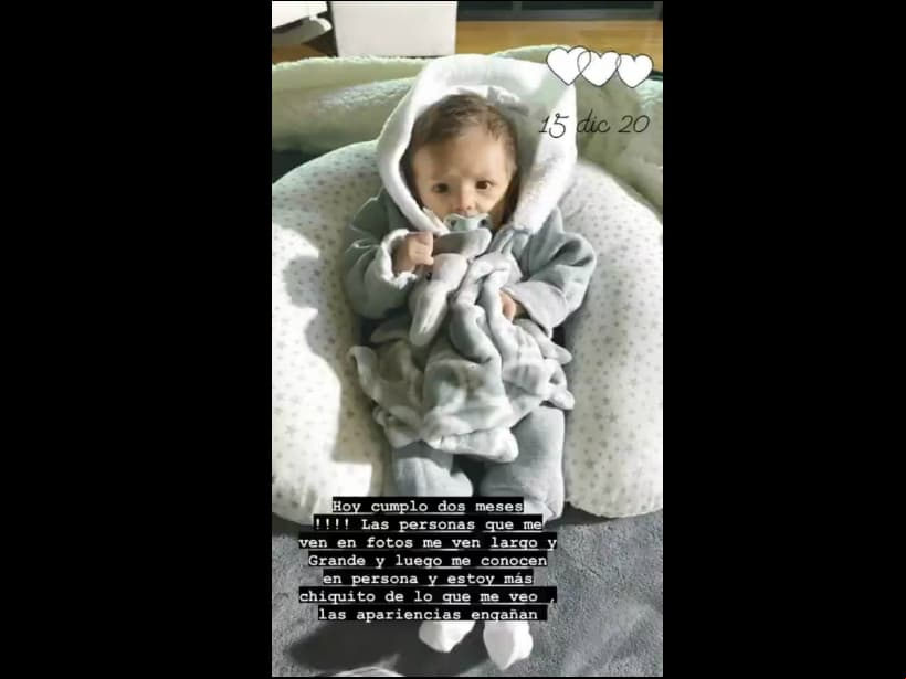 Mariana Echeverría celebra los dos primeros meses de vida de su hijo Lucca.