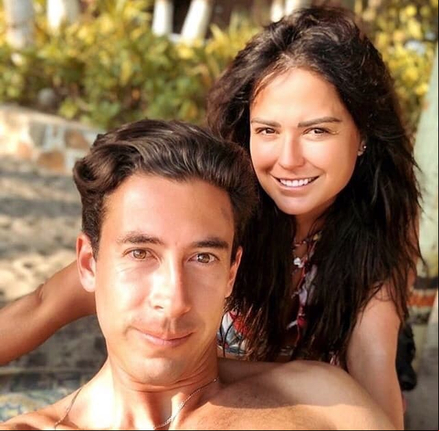 Y, aunque se desconoce la fecha exacta del inicio de su relación, ambos comenzaron a compartir fotos en conjunto desde finales de 2018.