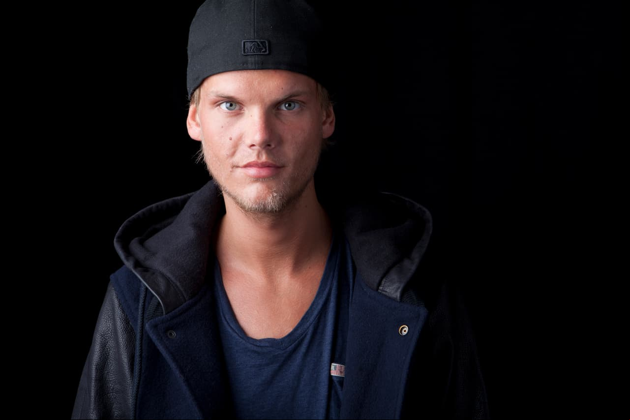 En abril, Avicii, cuyo nombre real era Tim Bergling, fue encontrado sin vida a los 28 años y la familia ha insinuado que el joven se suicidó.