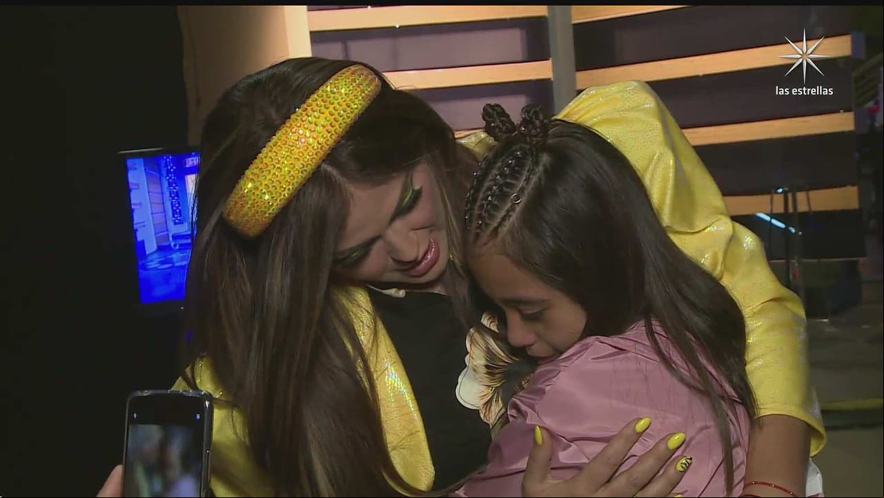 Mariana Echeverría consuela entre lágrimas a niña que no logró quedar en Los Chiquillos de Hoy