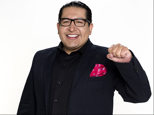 ¡Conoce más del villano de los espectáculos: Alex Kaffie!