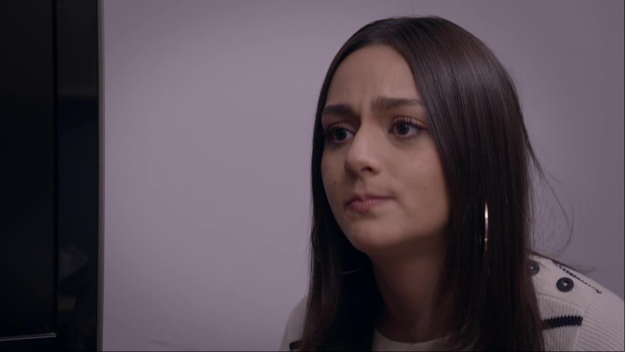 Luz miente sobre su salud para que su papá le pague la universidad en ‘El Dicho’