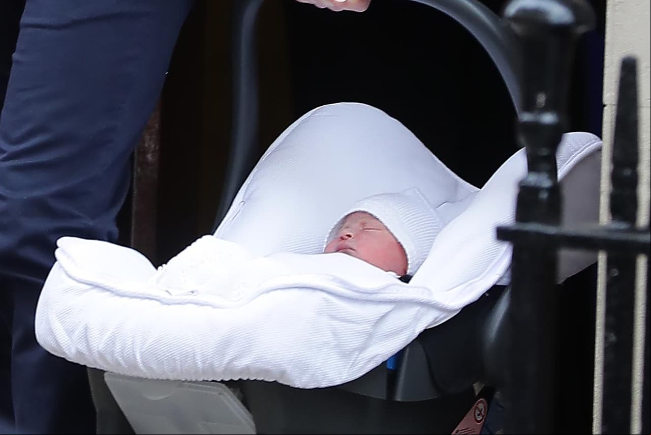 El nuevo bebé de los Duques de Cambridge es el quinto en la sucesión a la corona del Reino Unido.