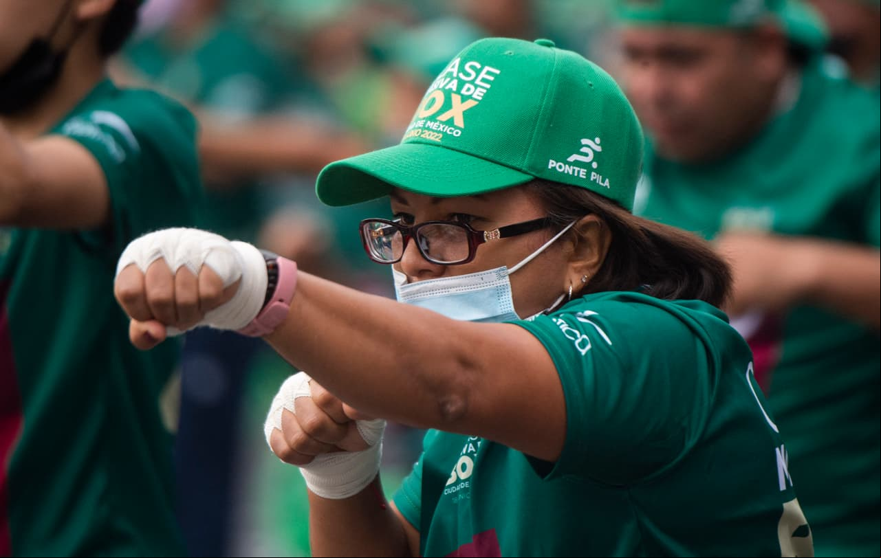El vendaje fue muy bien puesto entre los multiples asistentes al entrenamiento.