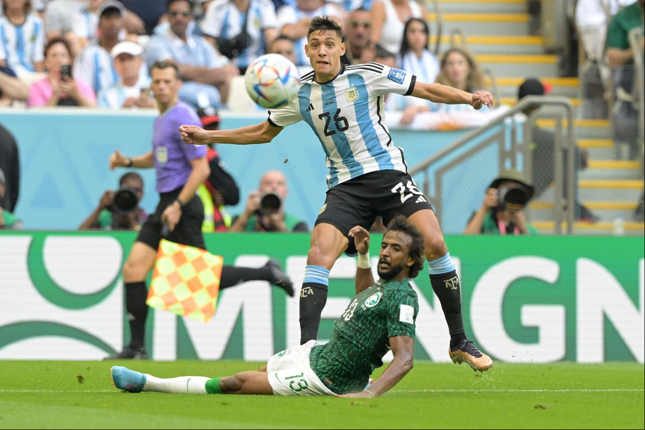 Arabia Saudita logra un triunfo histórico al vencer al equipo de Argentina con todas sus estrellas.