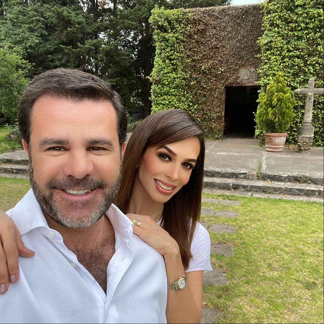 En la actualidad, Biby Gaytán comparte detalles de su vida privada en Instagram, mientras que en su canal de YouTube algunos tutoriales de cocina o maquillaje.