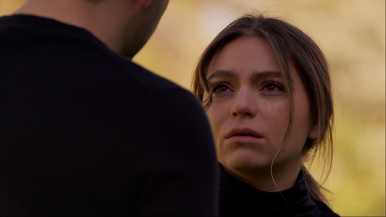 Vicky confiesa a Raúl la maldad de Jorge