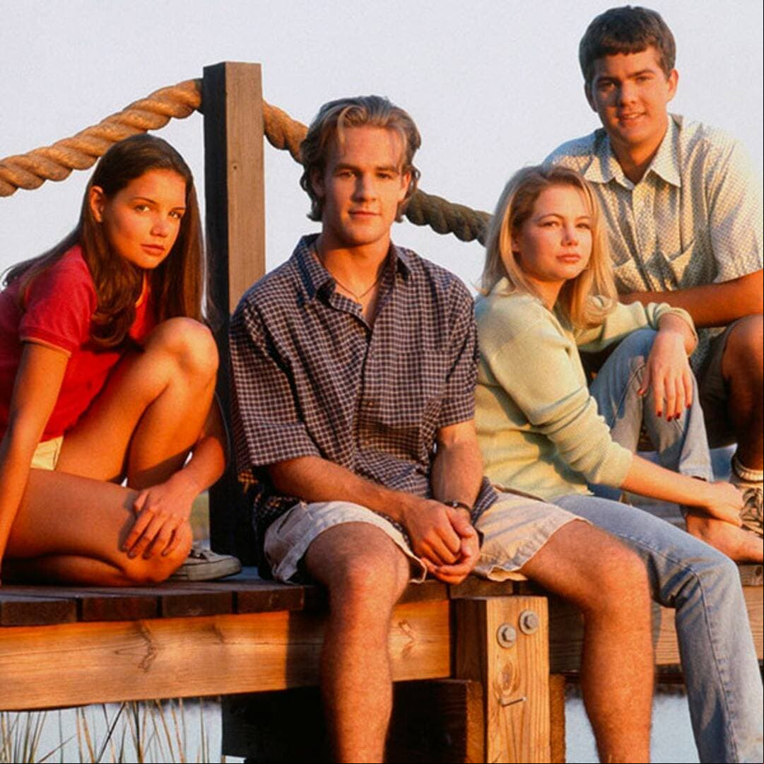 Guionista de Dawson's Creek se quita la vida tras luchar un año contra la Covid-19